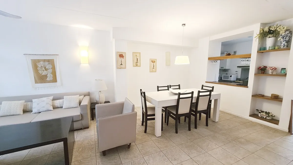 Terrazas de Carilo 1B living comedor depto 4 amb Cariló